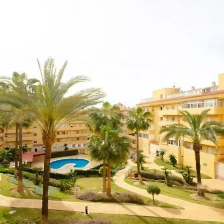 3p Piscina, Paz Y Patio Privado Apartment Fuengirola