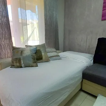 3p Piscina, Paz Y Patio Privado Appartement *
