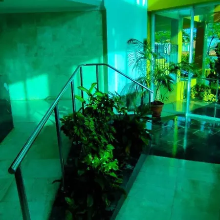 3p Piscina, Paz Y Patio Privado Apartment Fuengirola